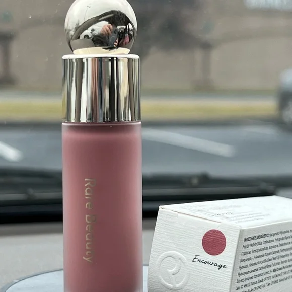 Rare Beauty Encourage Soft Pinch Liquid Blush - Picture 6 of 14